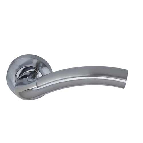 Geri Rose Handle